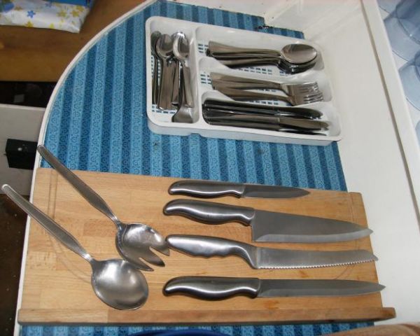 1259 cutlery1